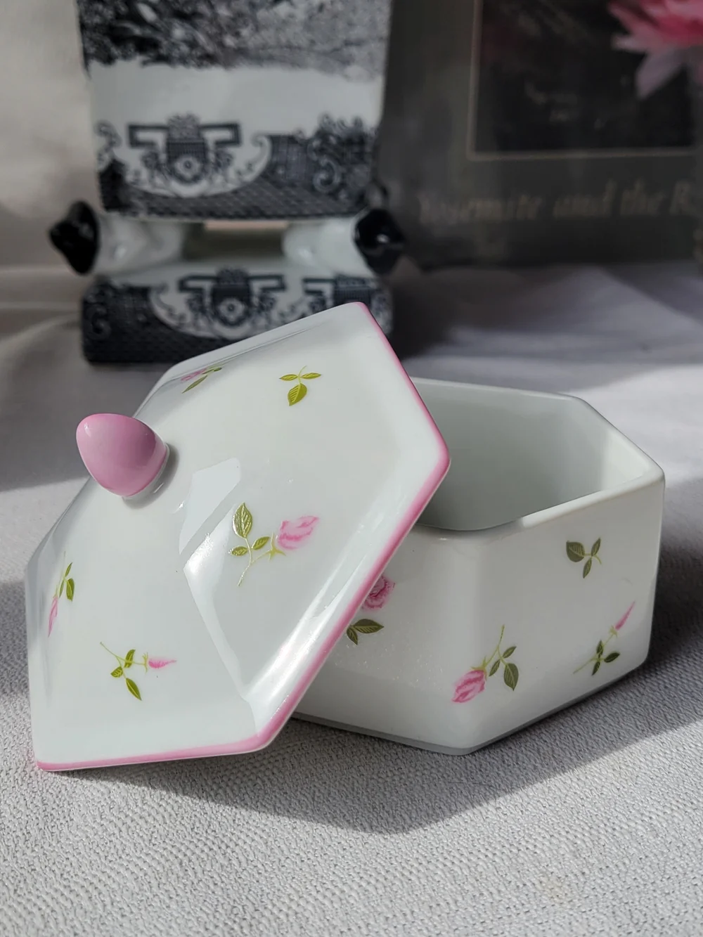 Porcelain Vintage Trinket Box with Pink Rose Pattern